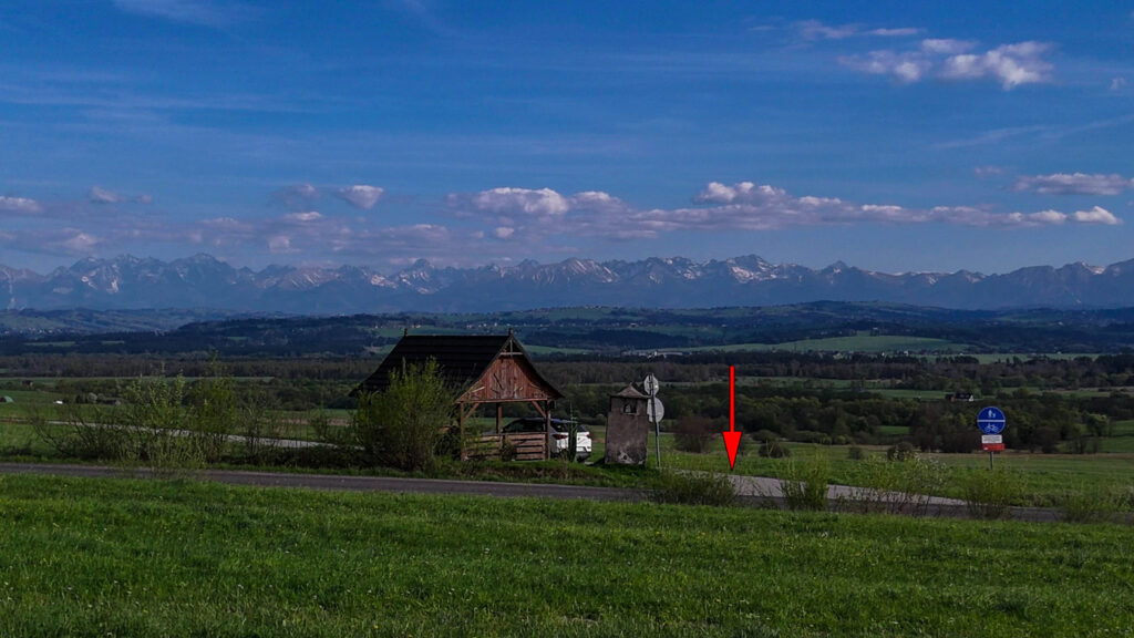 Kapliczka przydrożna w Morawczynie